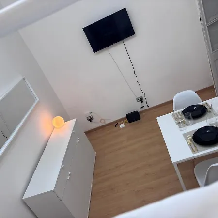 Golden - Un Piccolo Loft Nel Cuore Di