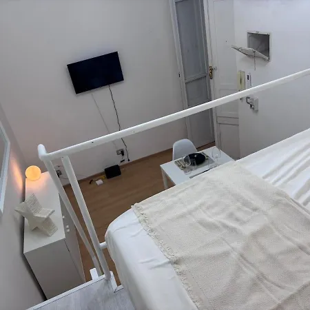 Golden - Un Piccolo Loft Nel Cuore Di