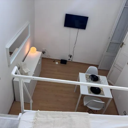 Golden - Un Piccolo Loft Nel Cuore Di 公寓 罗马