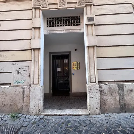 Golden - Un Piccolo Loft Nel Cuore Di * 罗马
