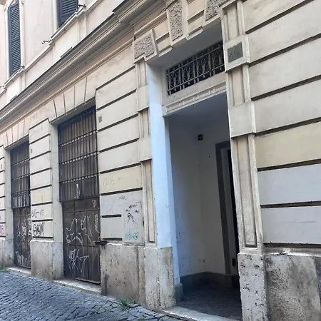 Golden - Un Piccolo Loft Nel Cuore Di 罗马